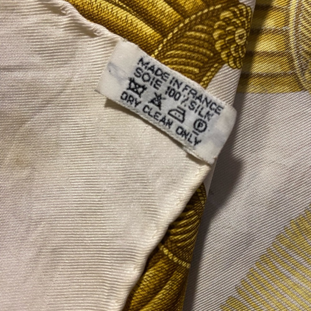 Hermes Poste et Cavalerie by J. Metz Silk Scarf - Picture 4 of 10